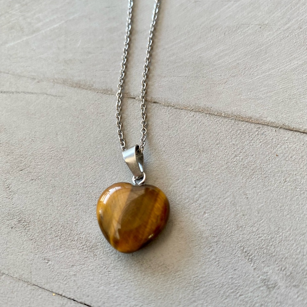 Brown heart necklace